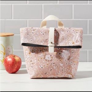Threshold Floral Roll Top Lunch
Bag